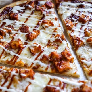 XL BBQ Chicken Pizza