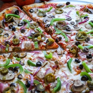 Medium Vegetarian Pizza